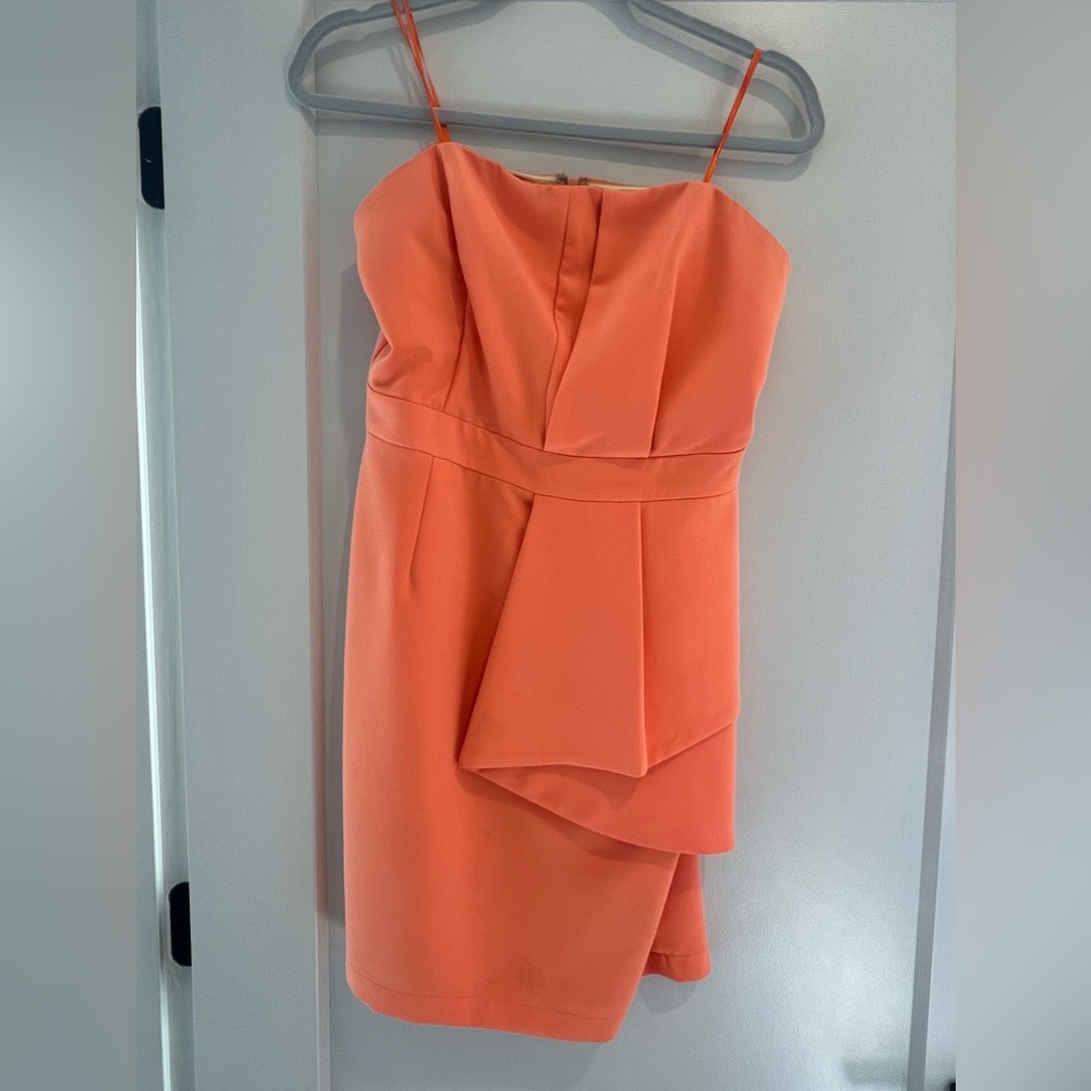 ADELYN RAE PEACH STRAPLESS DRESS